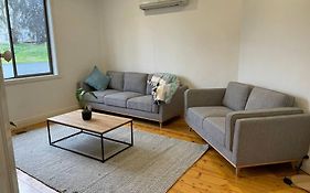Walnut House - Hargreaves St Close To Lake Weeroona